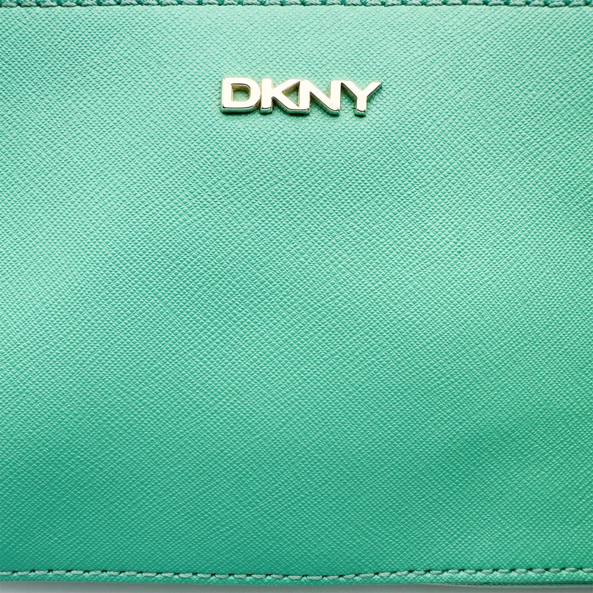 Bryant Park - DKNY - MISHMASH