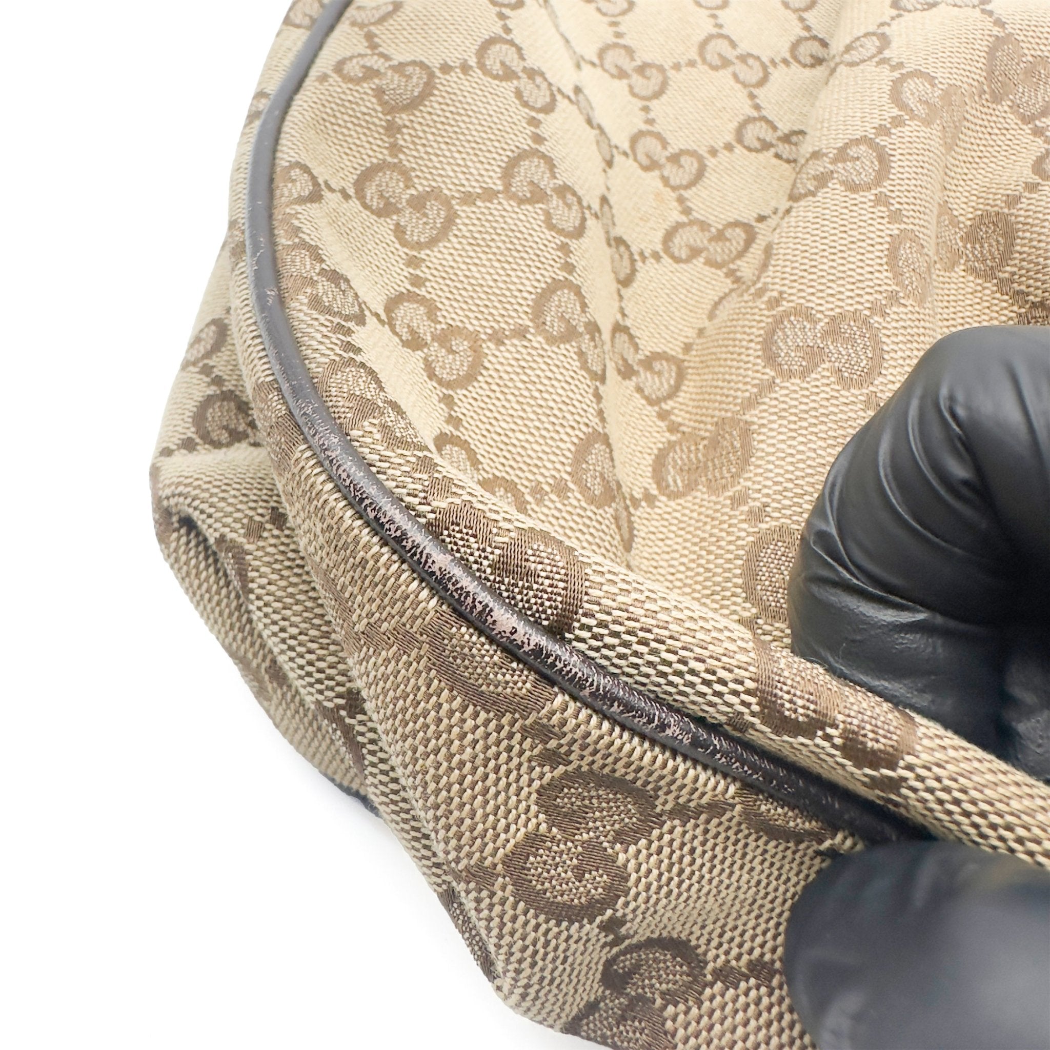 Canvas Sukey Shoulder Bag - Gucci - MISHMASH