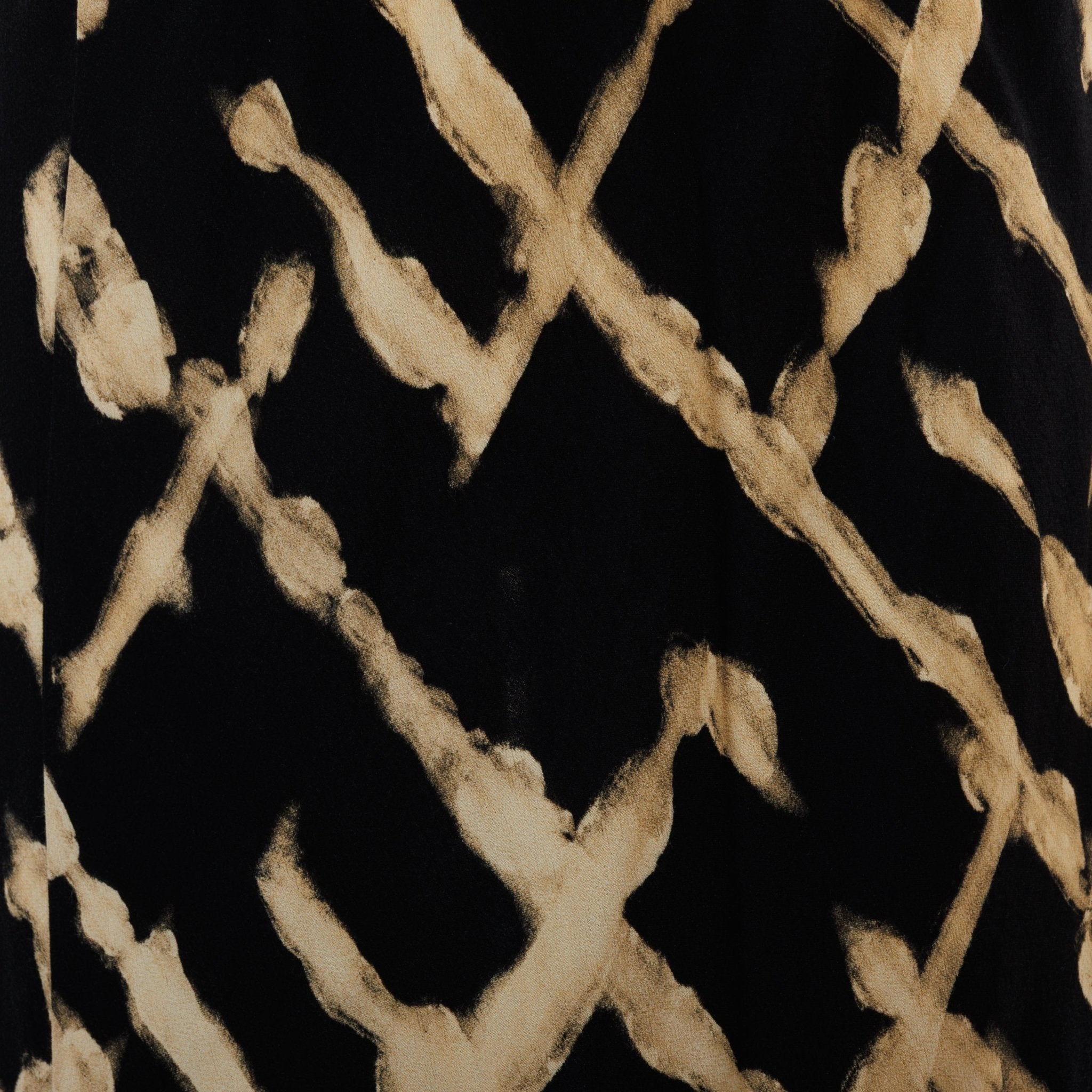 Cliffhanger - ZARA - MISHMASH