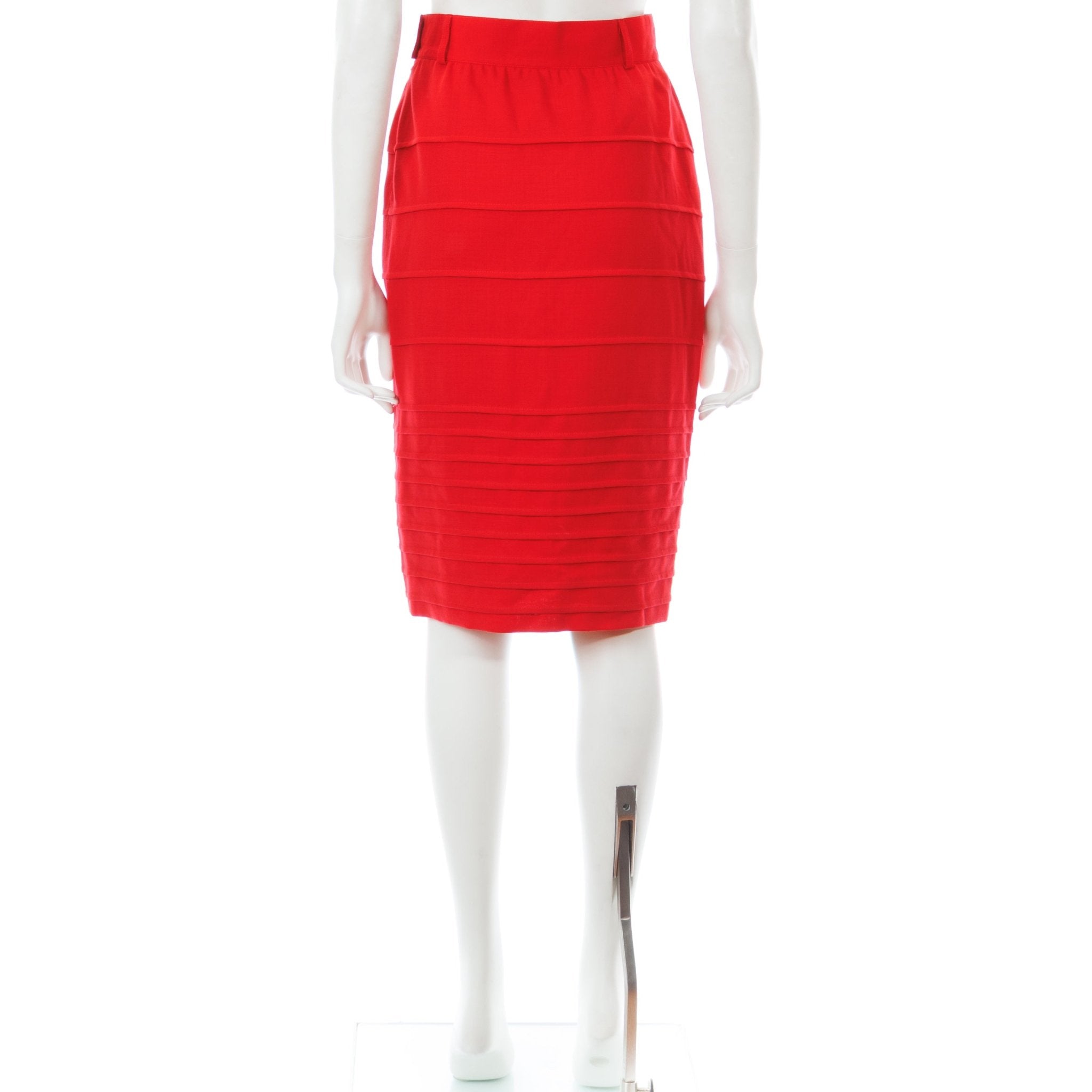 Flirty Thirty - ESCADA - MISHMASH