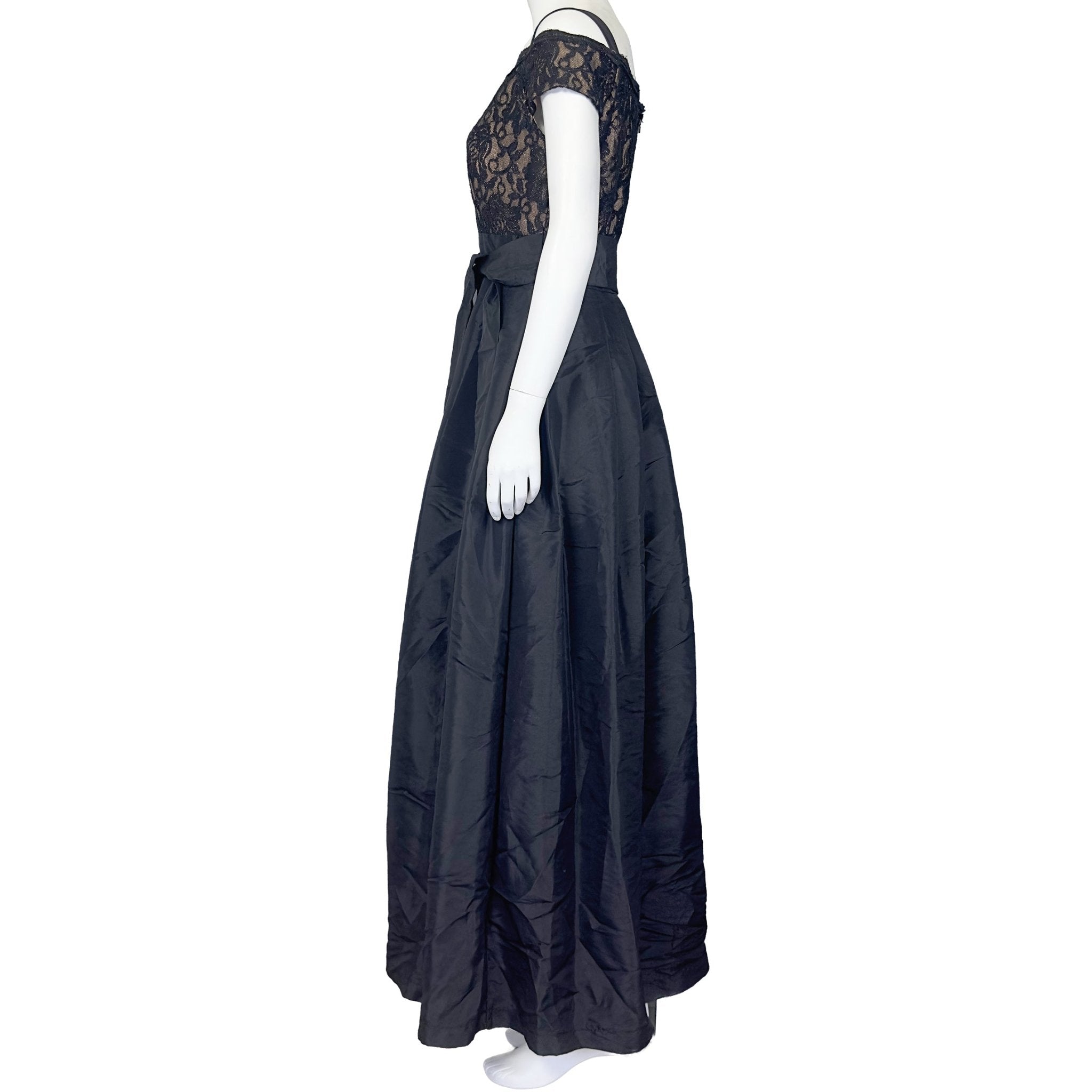 Laced Romance - R&M Richards Dress - MISHMASH