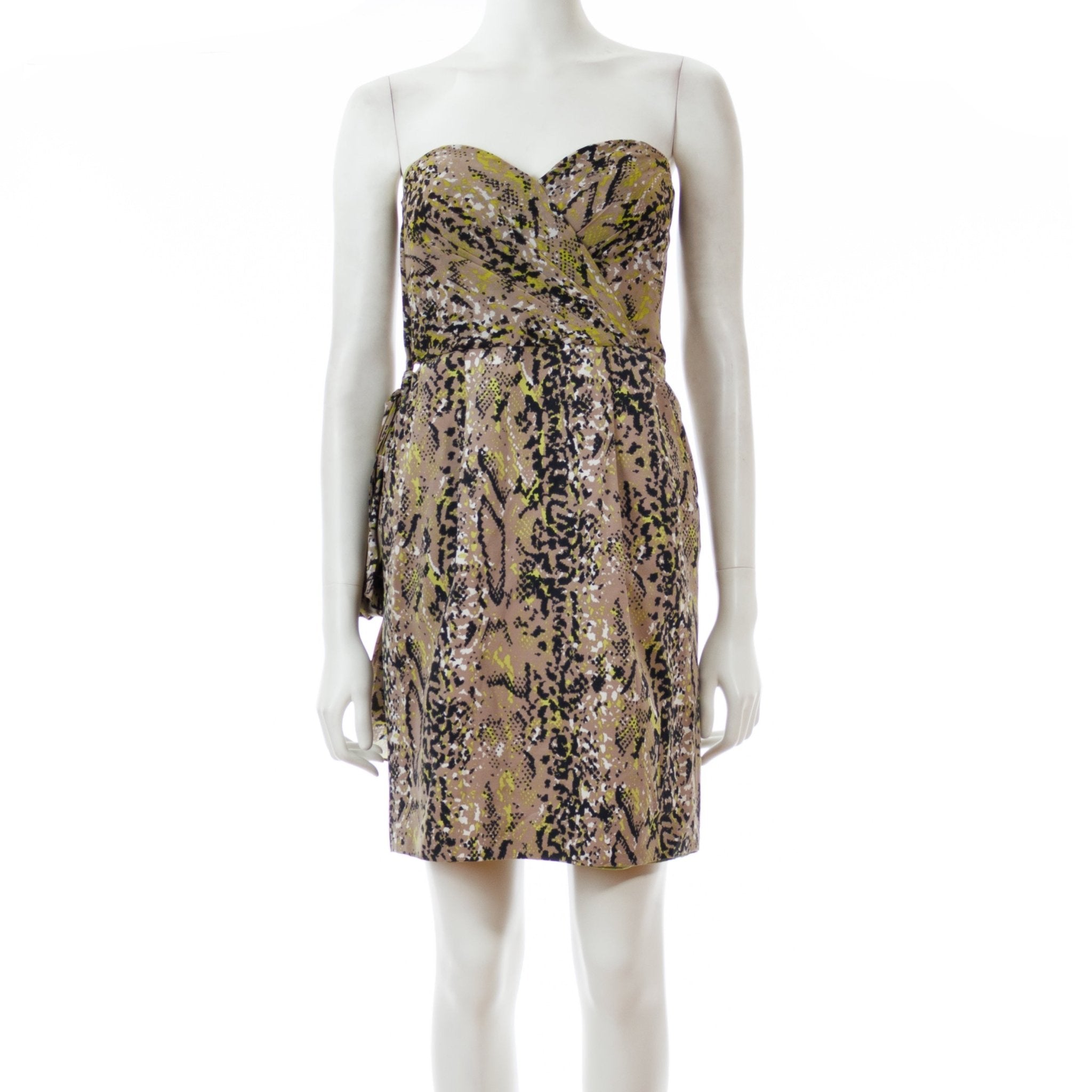 Main Character - DKNY - MISHMASH
