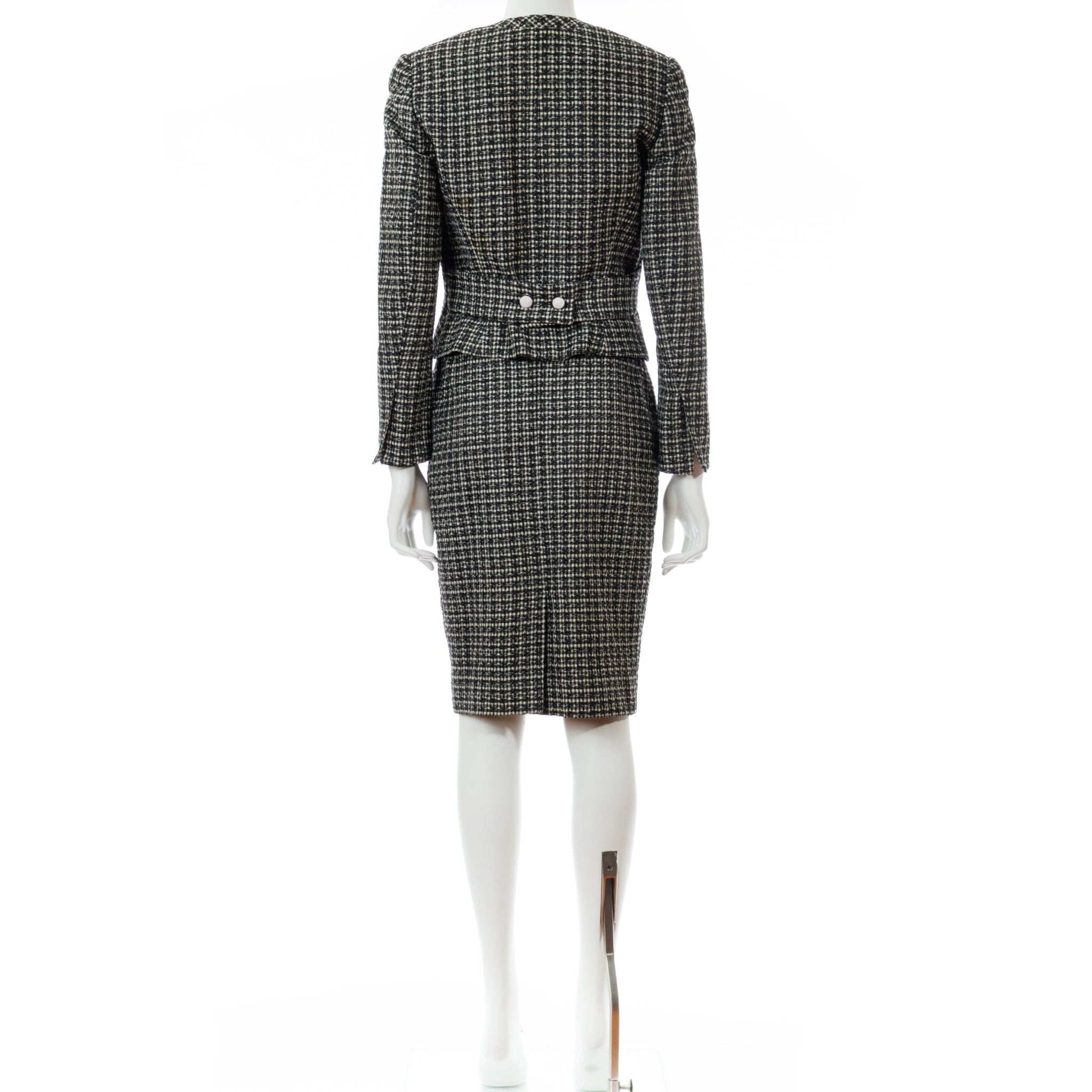 Quiet Authority - Christian Dior - MISHMASH