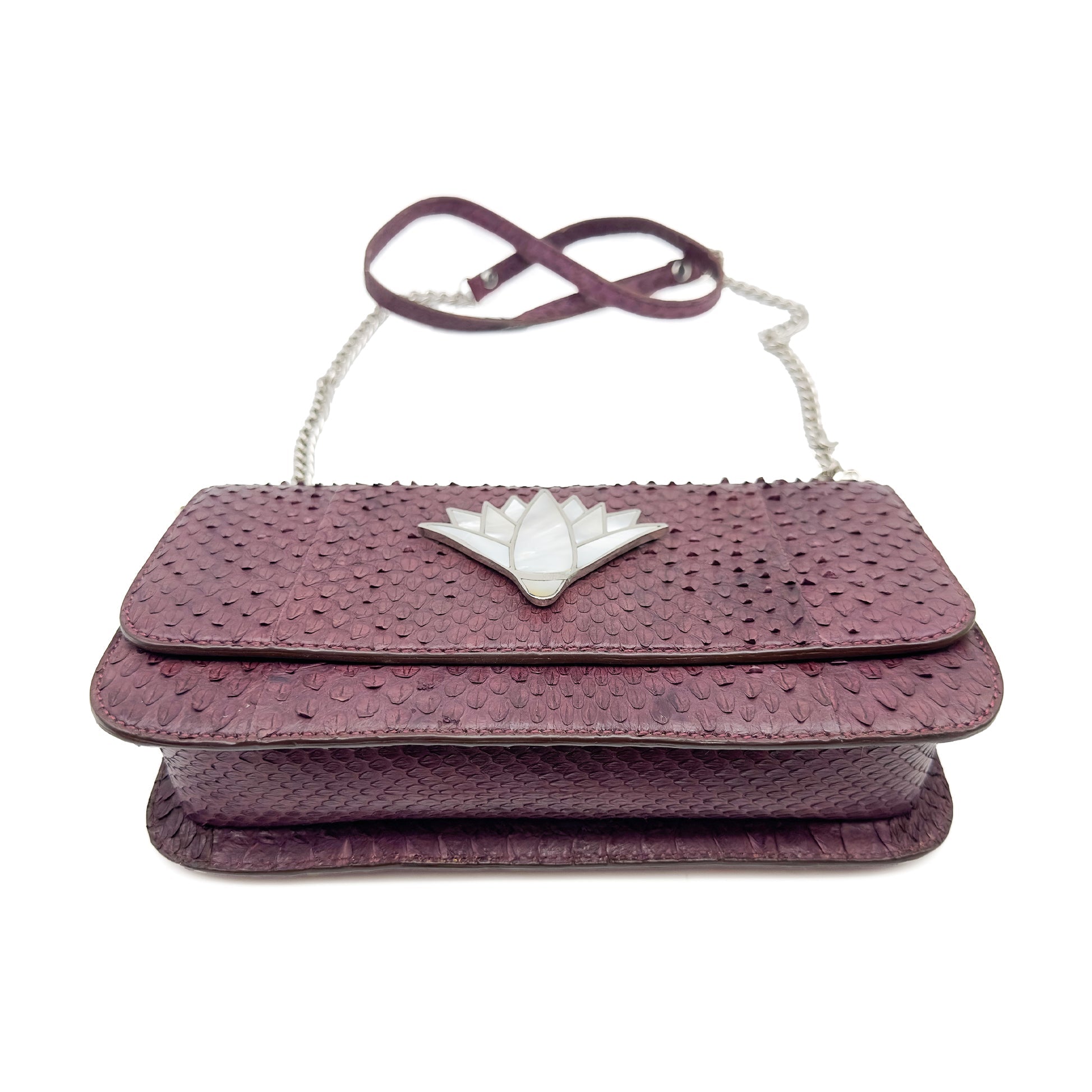 Signature Lotus - NUNIZ CAIRO - MISHMASH