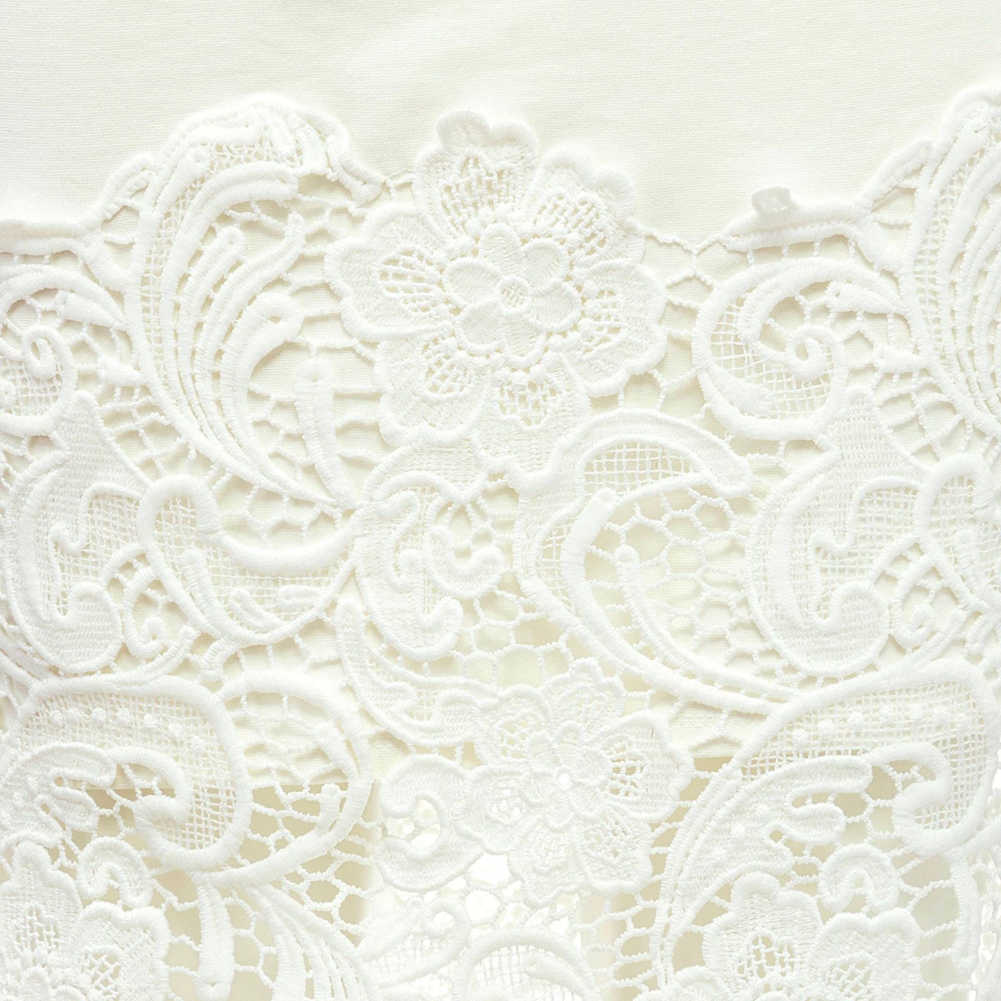 Between Us - HAUTE MONDE - MISHMASH