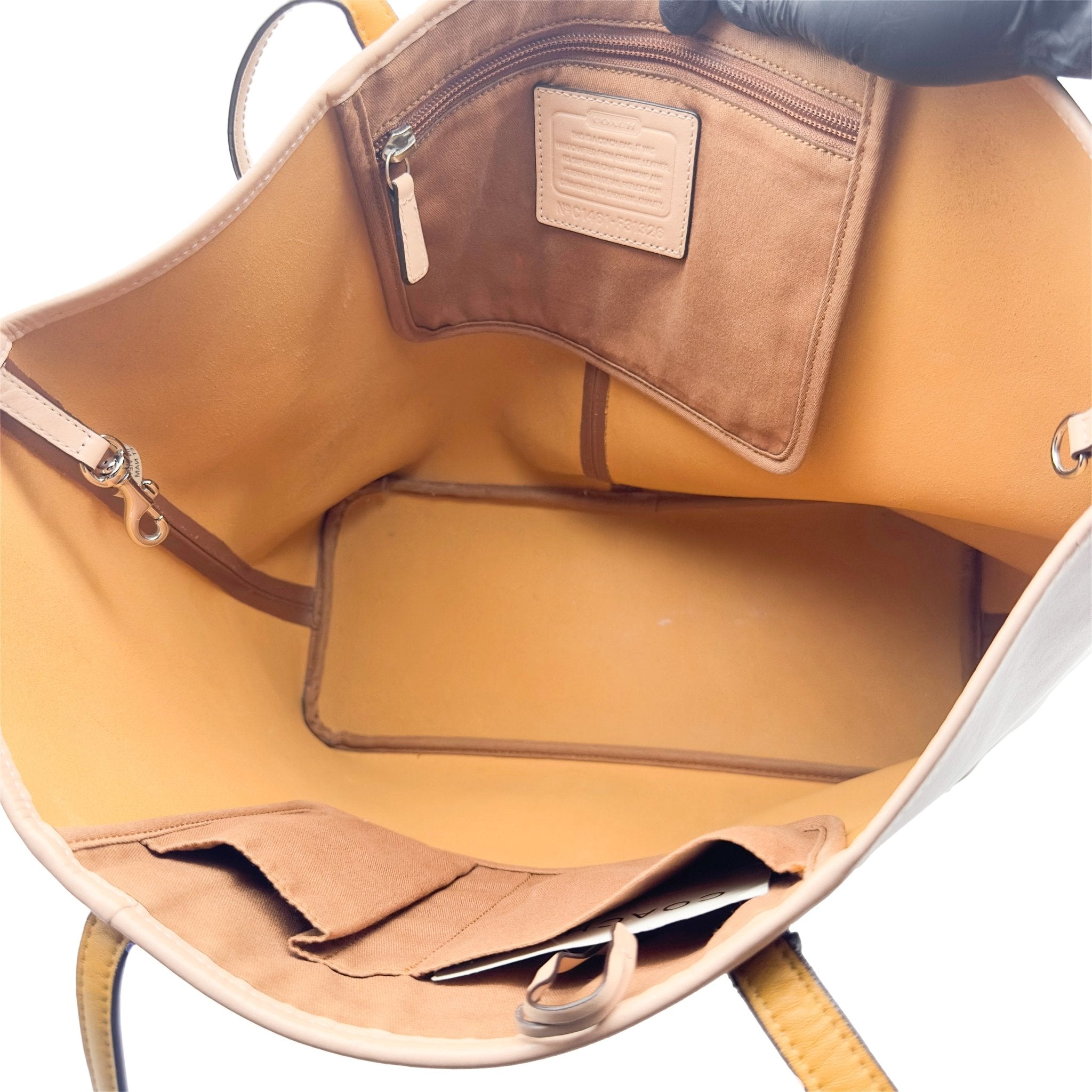 Metro Tote - COACH - MISHMASH