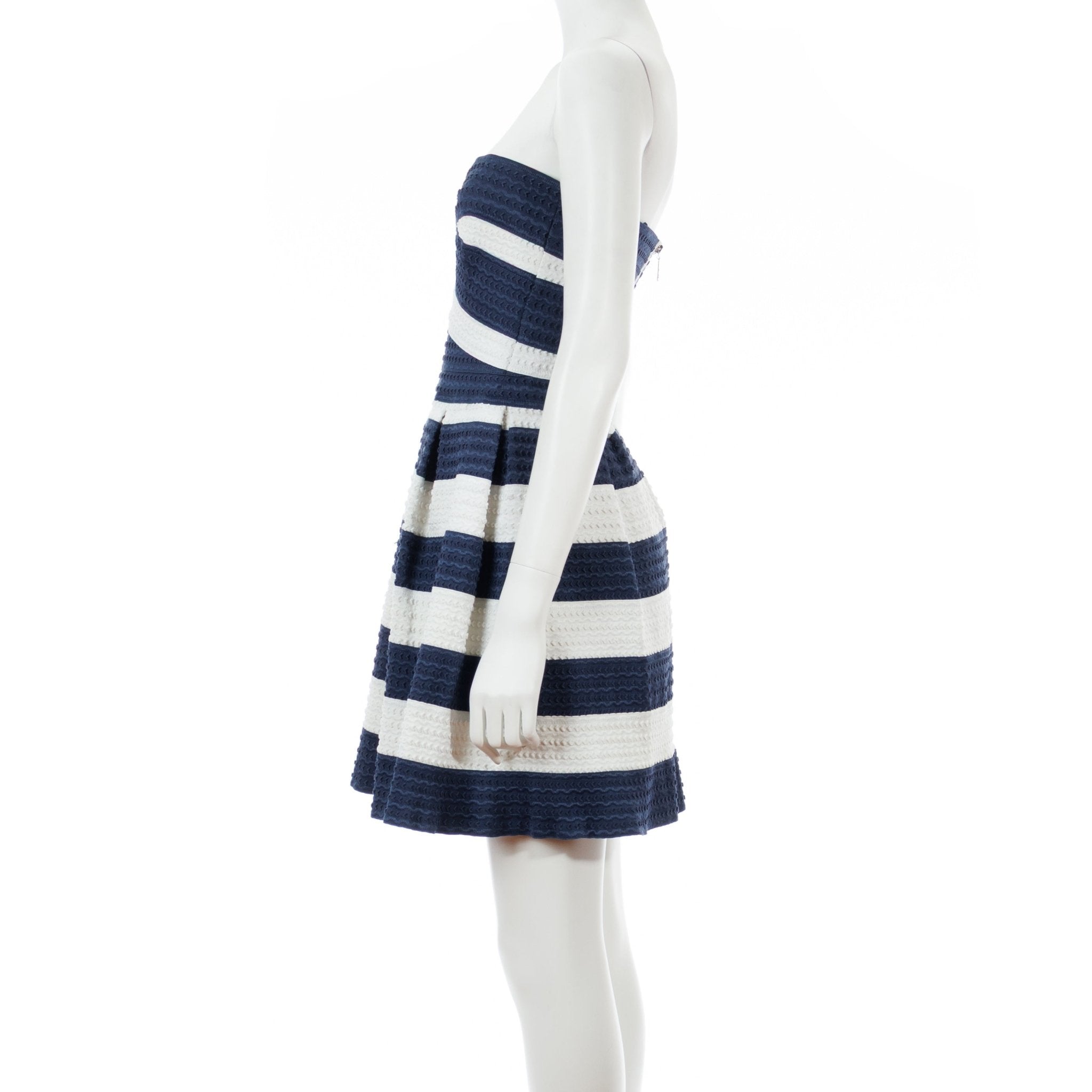 Stripes With Benefits - SUITE BLANCO - MISHMASH