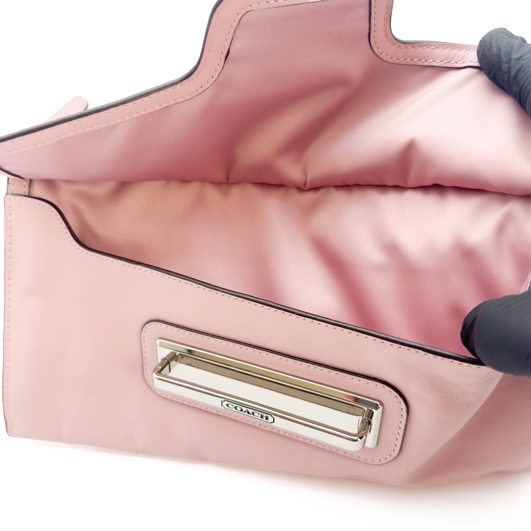 Taylor Eyelet Clutch - COACH - MISHMASH