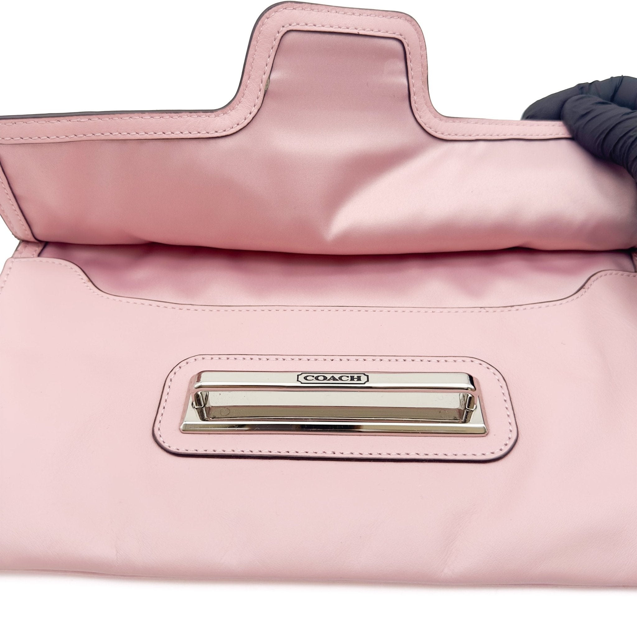 Taylor Eyelet Clutch - COACH - MISHMASH