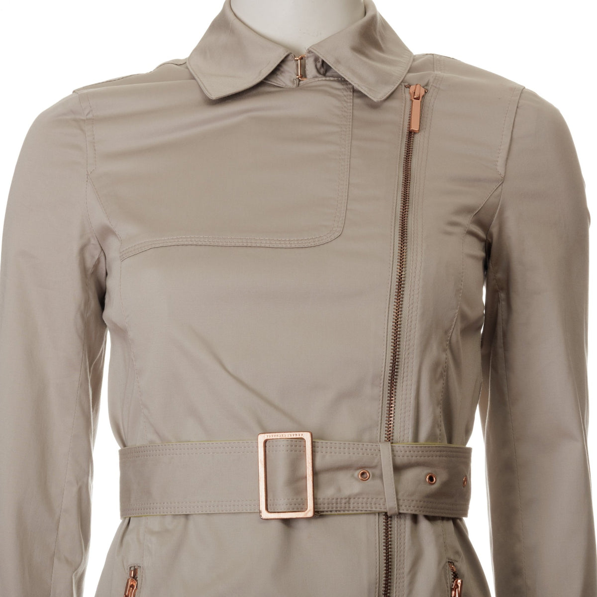 Watt A Look - ARMANI EXCHANGE - MISHMASH